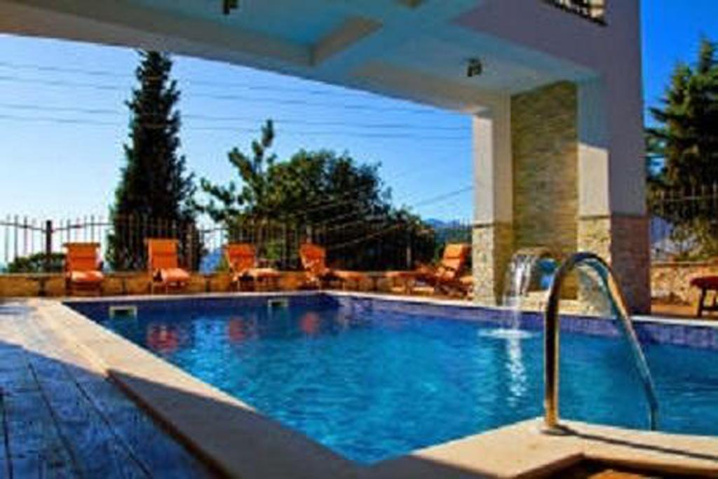 Villa M Добра вода Екстериор снимка